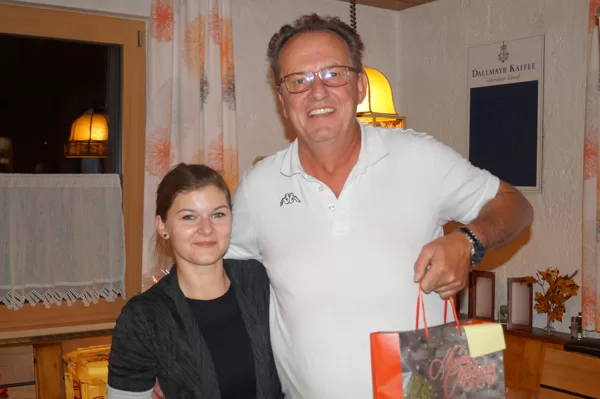 Bernd darf sich auch über einen Gutschein von der Fa. Breite freuen